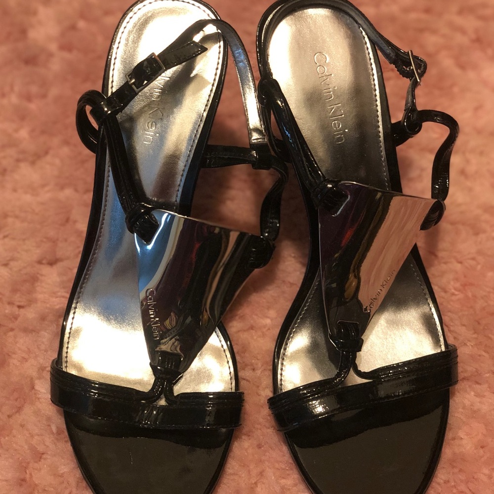 Never worn Calvin Klein sandals
